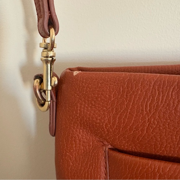 Universal Threads Brown Crossbody Bag Purse Adjustable Straps - Picture 5 of 8